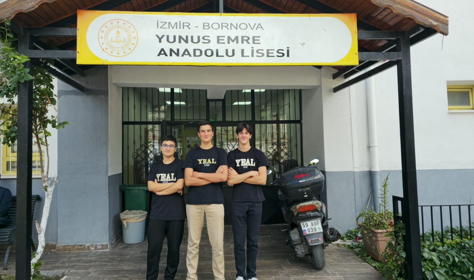 Sponsorluk Ekibi Toplu Fotoğrafı